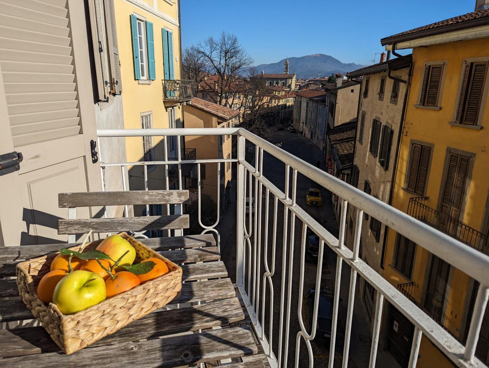 Papavero70 Bergamo Luaran gambar